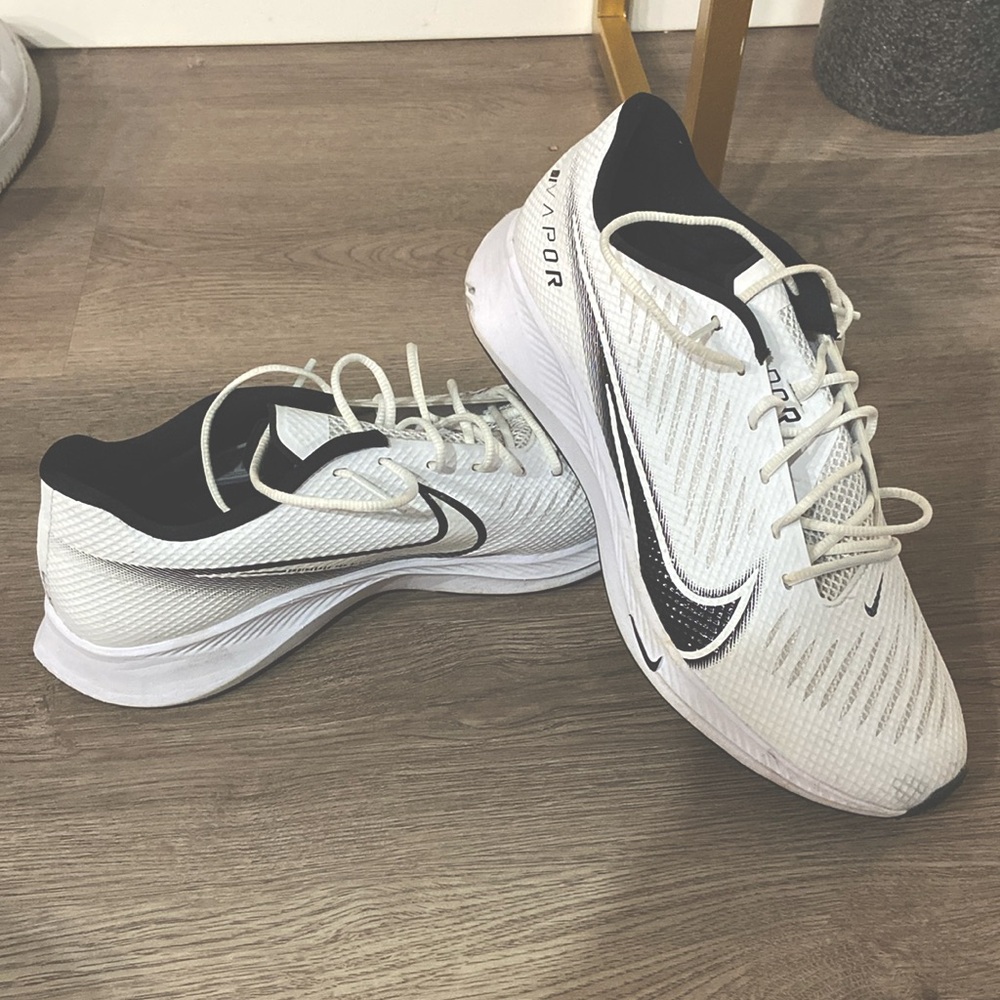 Men Nike shoes
